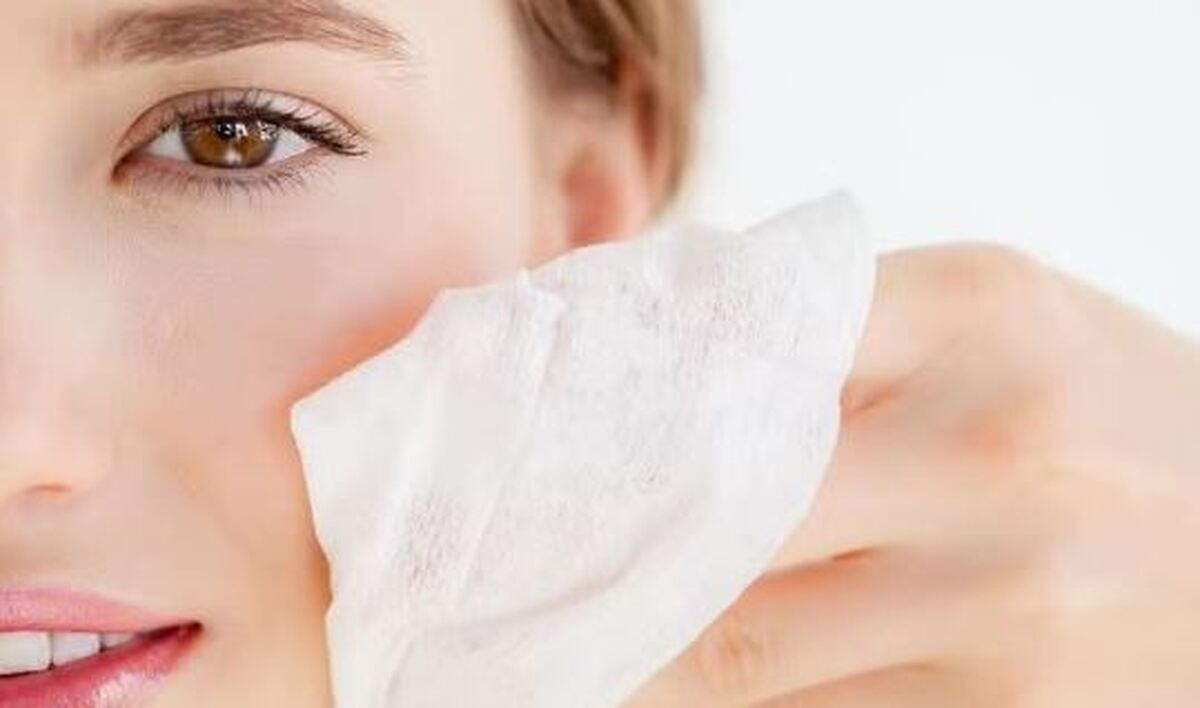 برای شستن صورت از آرایش چه راهی بهترین است؟