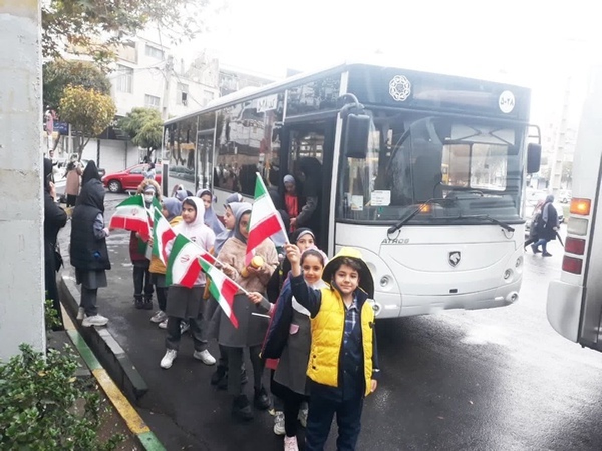 اتوبوس رایگان برای دانش‌آموزان کرمانی