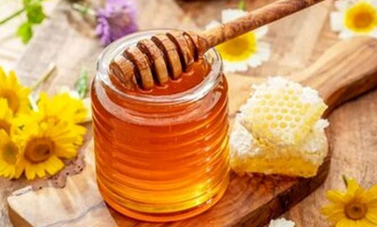 پایان یک باور غلط درمورد عسل/این ماده غذایی هم فاسد می‌شود!