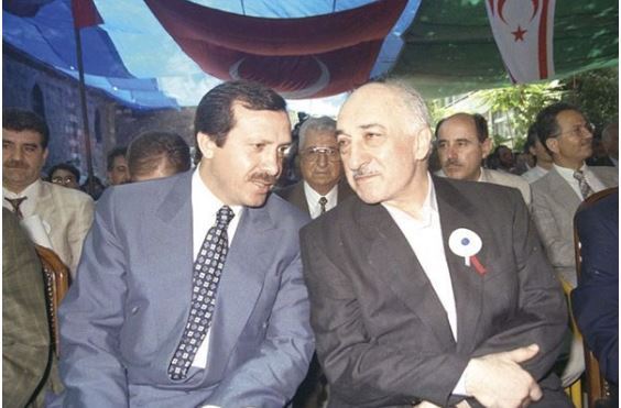 منتقد و مخالف پر و پا قرص رییس جمهور ترکیه در ۸۳ سالگی فوت کرد