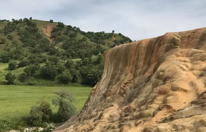 آشنایی با یکی از زیباترین جا‌های دیدنی استان آذربایجان غربی/ جلوه‌ای دیدنی از قدرت طبیعت