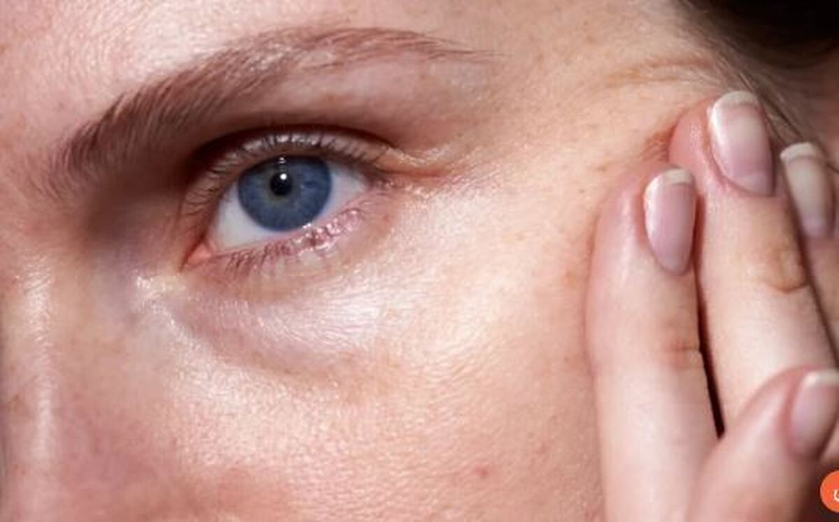 چگونه با تکنیک سایه زدن پف چشم‌ها را کم کنیم؟