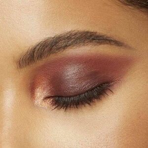 چگونه با تکنیک سایه زدن پف چشم‌ها را کم کنیم؟