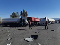 برخورد مرگبار ۴ تریلی در سیرجان قربانی گرفت