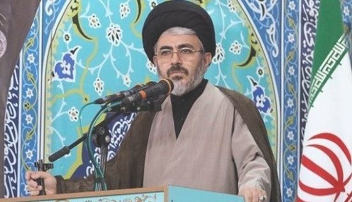 امام‌جمعه ارومیه: موضوع اخیر شهرداری ارومیه عقلانی و قانونی حل شود