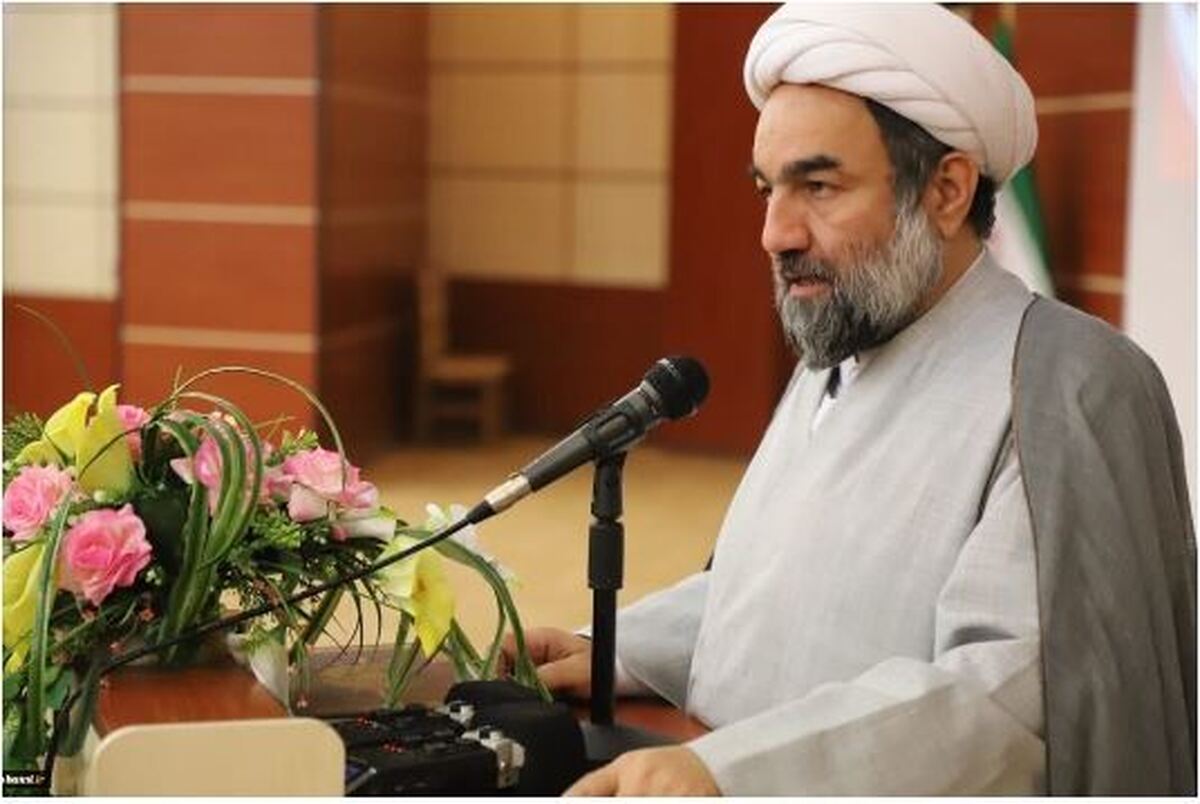 اظهارات امام جمعه زاهدان در پی غارت‌های دشمنان از سرزمین ایران
