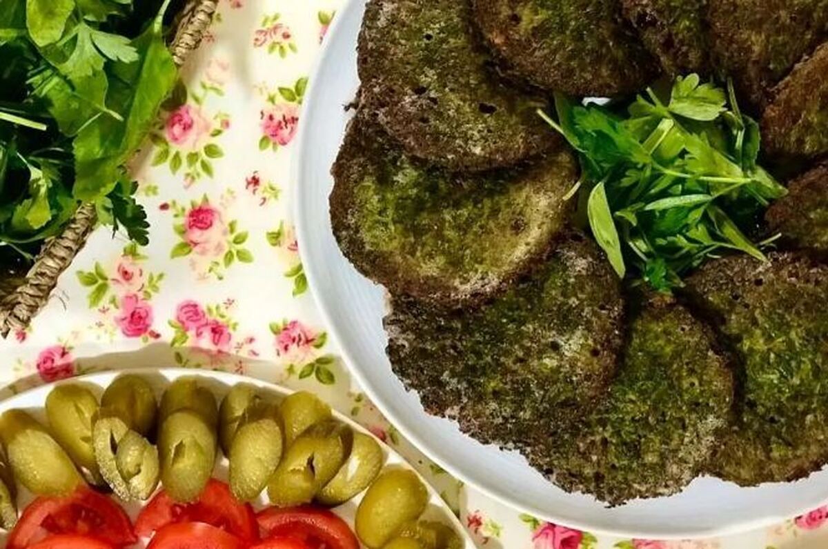 دستور پخت کوکو برگ سیر شمالی با کمترین مواد اولیه و هزینه