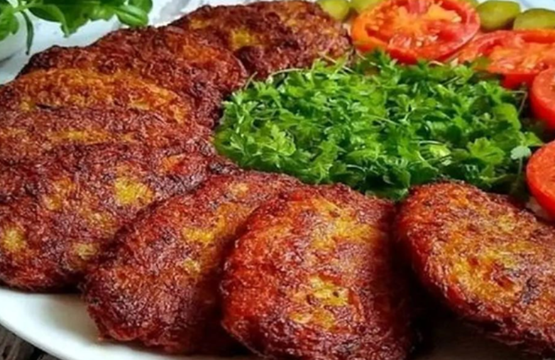 طرز تهیه کوکو عدس به دو روش متفاوت