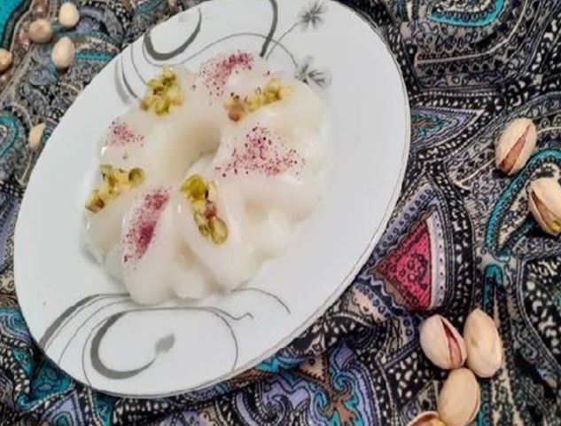 پالدا؛ یک دسر خوش بافت و خوش رنگ و لعاب که تبریزی‌ها عاشقش‌اند!