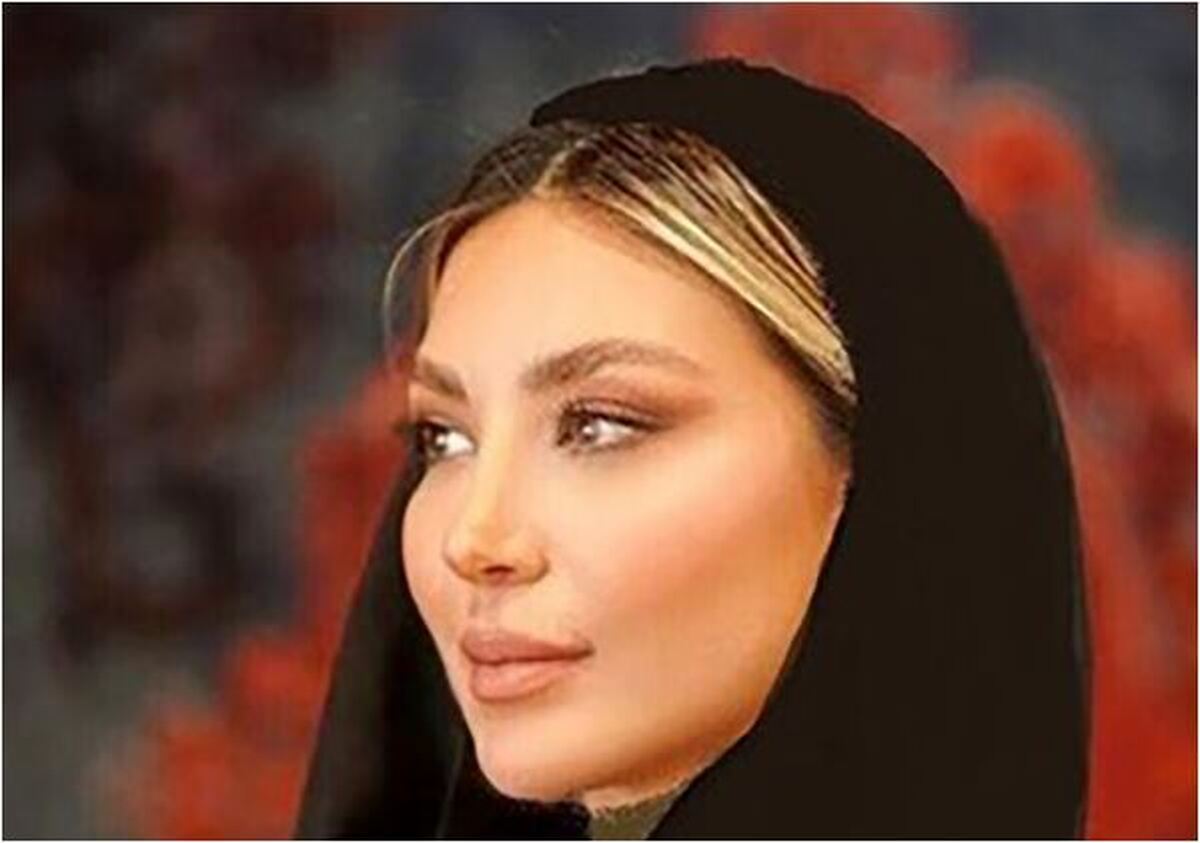 نگاهی جزئی نگرانه به استایل شیک و ترند پاییزه مینا مختاری/خانم بلاگر اکسسوری هایش را به نمایش گذاشت