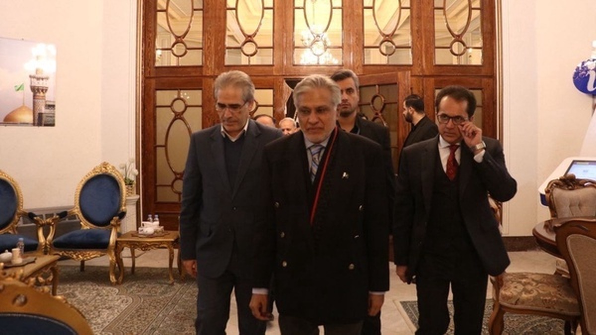 ورود هیات پاکستانی به فرودگاه مشهد