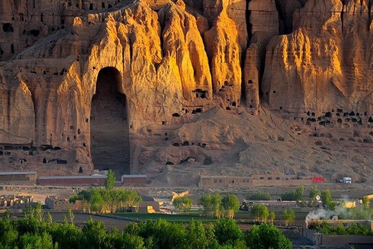 ثبت بیش از ۱۰۰ مکان تاریخی در بامیان