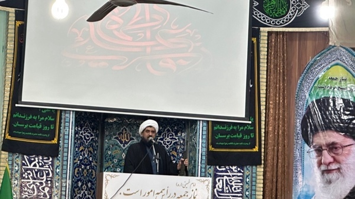مهمترین وظیفه دانشگاه تولید علم و مهمترین وظیفه دانشجو کسب علم است