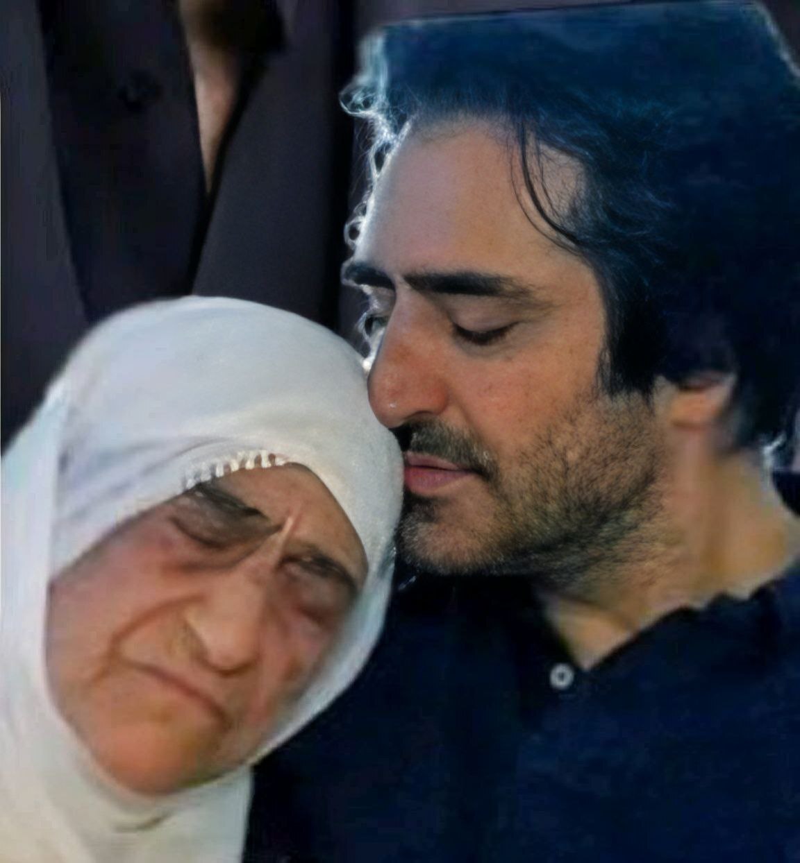 ماهسون، خواننده مشهور ترک عزادار شد