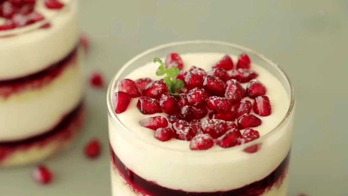 صفر تا صد تهیه تیرامیسو انار، یک گزینه عالی برای شب یلدا