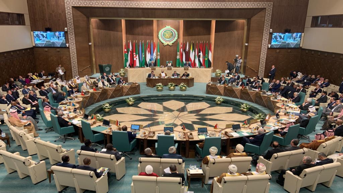 دیپلمات فلسطینی دلایل به تعویق انداختن نشست اضطراری اعراب را فاش کرد