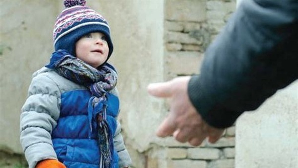 بازگشت ۴۸ کودک به آغوش خانواده
