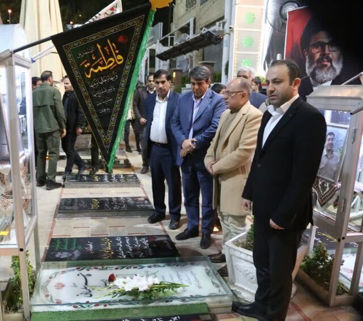 معاون رئیس جمهور به مقام شهید حاج قاسم سلیمانی ادای احترام کرد