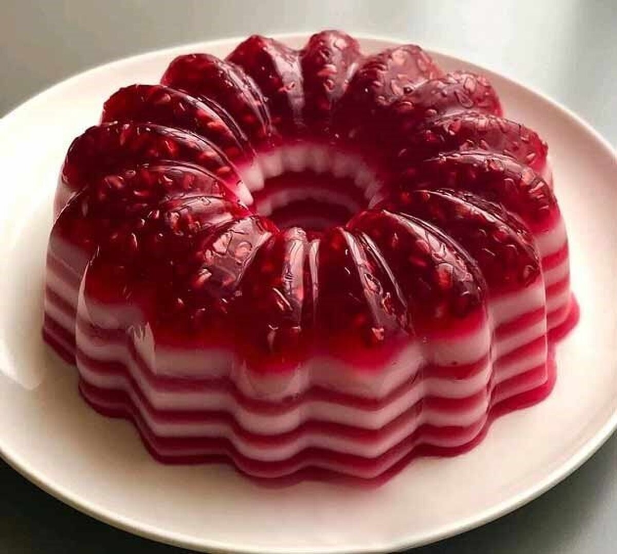 ژله انار پایه ثابت دسر‌های یلدایی/طرز تهیه+ دیزاین