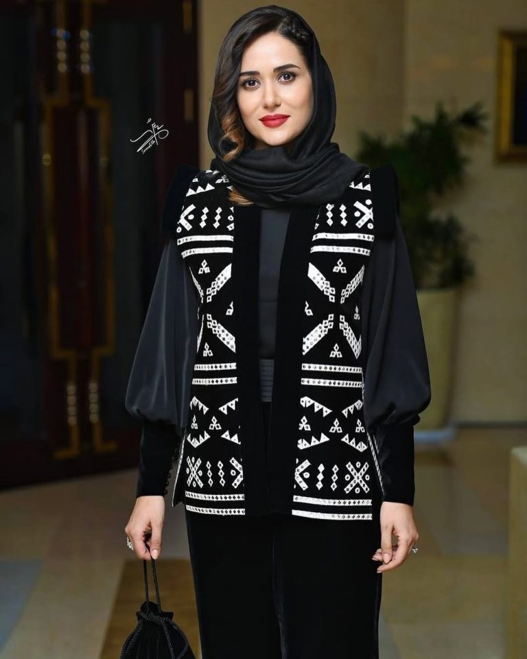 بیوگرافی زنی که شایعه ازدواجش با مهران مدیری جنجال به پا کرد/غزال رجبیان کیست؟