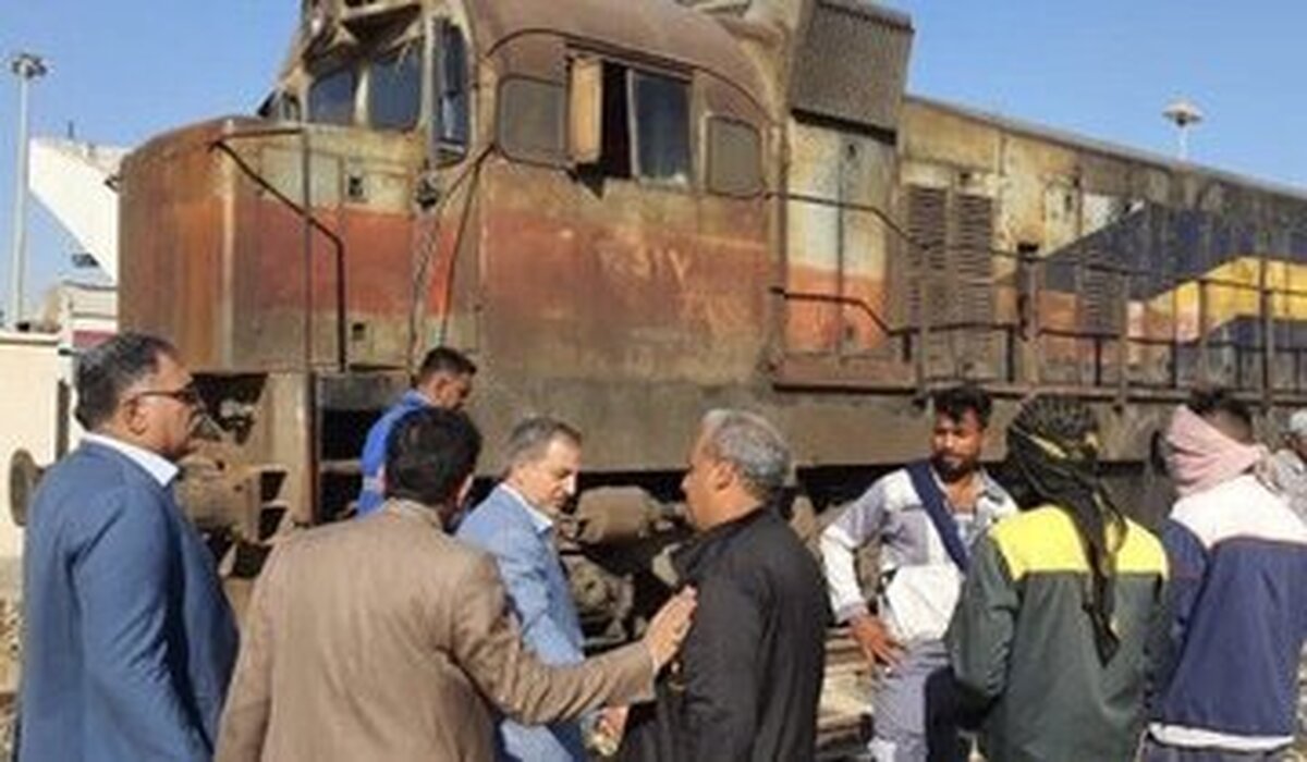 بازدید مدیرکل راه آهن هرمزگان از محل احداث خط دوم انبار توشه بندرعباس