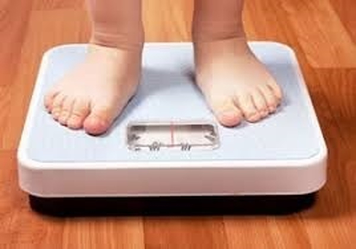 اضافه وزن و چاقی در دوران کودکی خبر از چه مشکلی میدهد؟