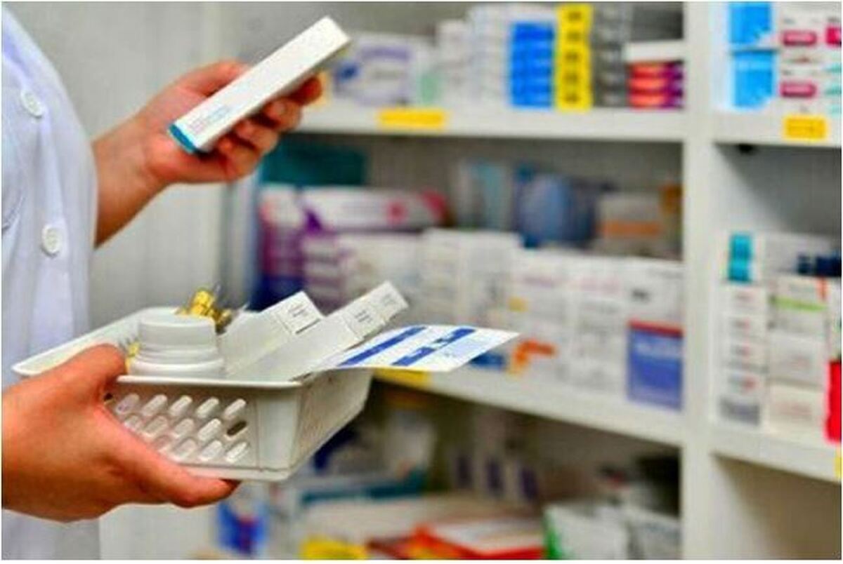 خبر بد یک نماینده در مورد افزایش نرخ دارو در سال آینده