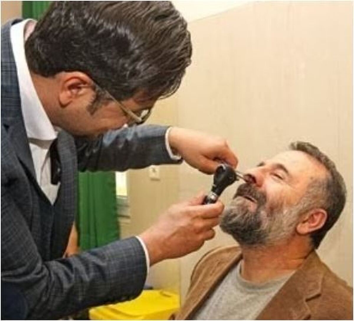 شوخی و گل به خودی مهران رجبی در مورد سایز بینی اش سوژه شد!