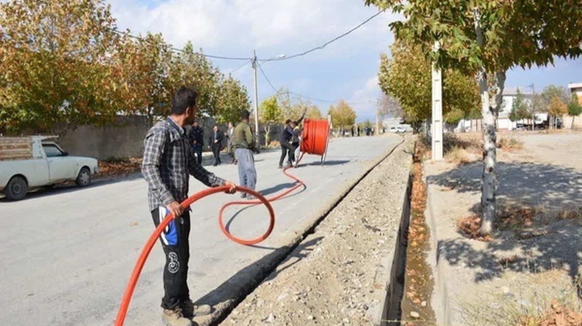 آغاز عملیات اجرایی پروژه فیبرنوری در دورود
