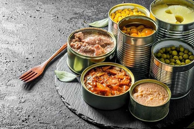 چرا جوشاندن کنسرو‌ها قبل از مصرف حیاتی و واجب است؟