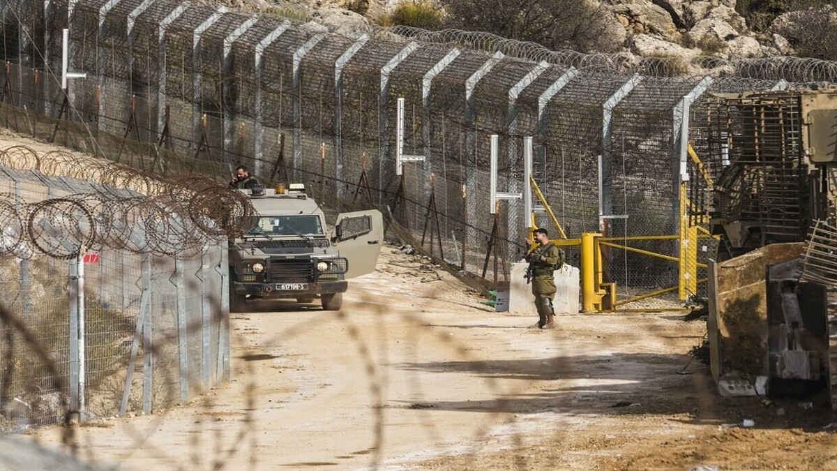 ارتش اسرائیل از اجرای بزرگترین عملیات هوایی در تاریخ خود با هدف قرار دادن توانایی‌های ارتش سوریه خبر داد