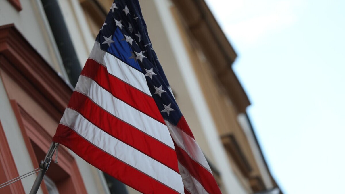 وزارت امور خارجه آمریکا: ما اکنون قصد نداریم سفارت خود را در دمشق باز کنیم