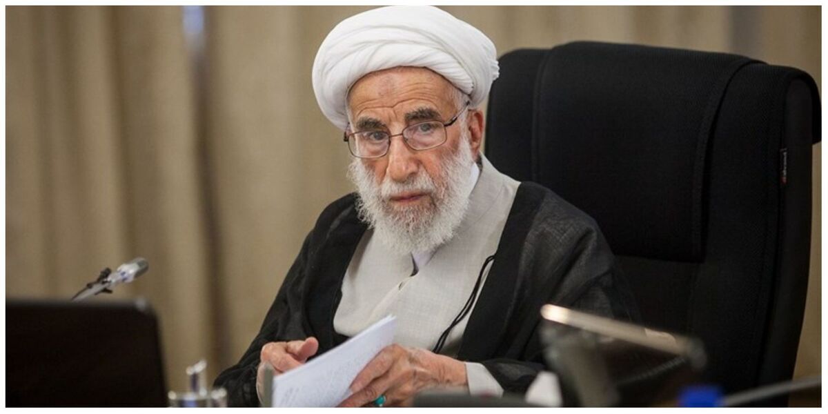 آیت‌الله جنتی: آمریکا بزرگترین ناقض حقوق بشر است
