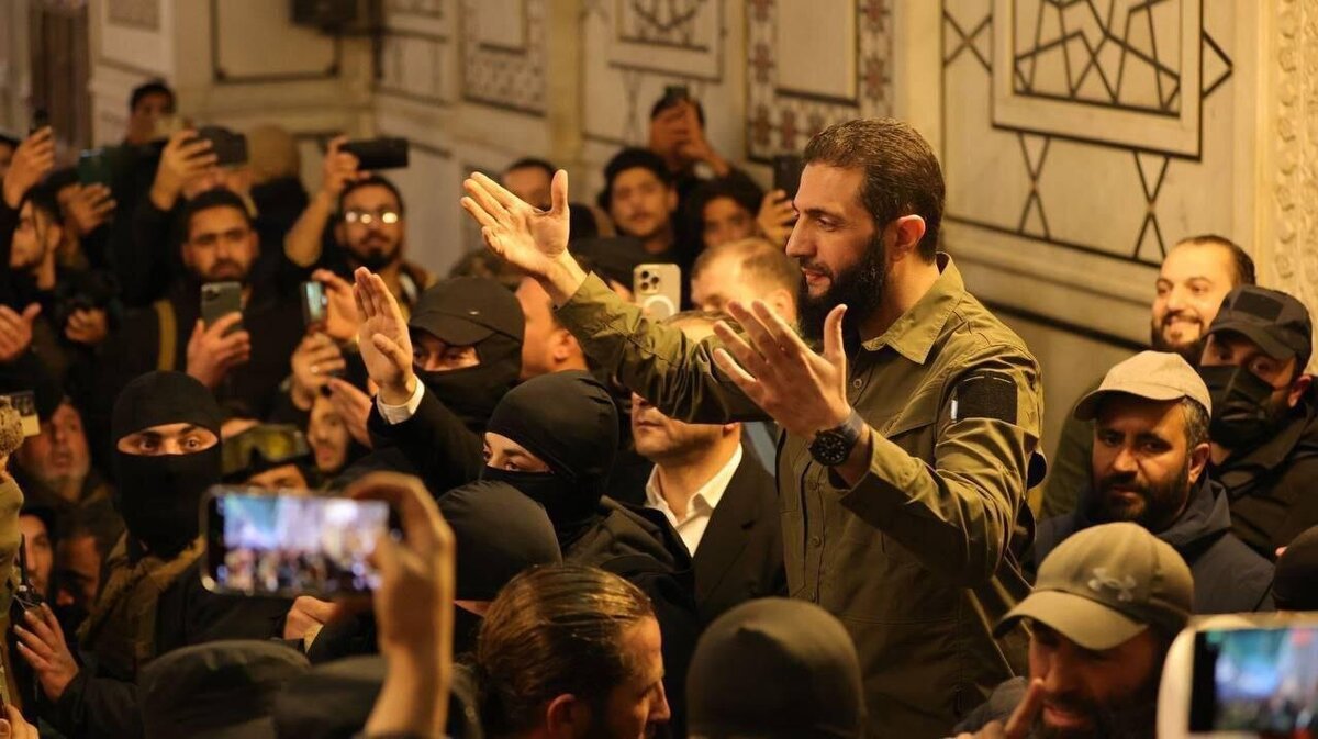تحریر الشام استفاده از تصویر محمد الجولانی را ممنوع کرد