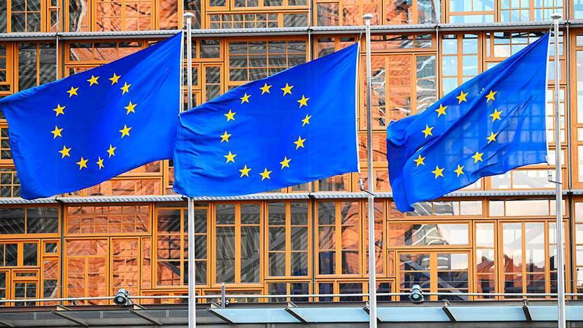 رئیس Euroclear در مورد خطرات مصادره دارایی‌های مسدود شده روسیه هشدار داد
