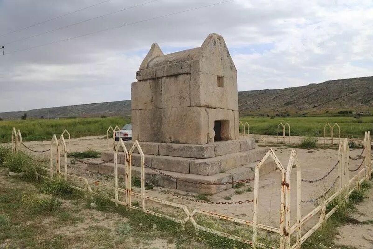 شباهت زیاد 