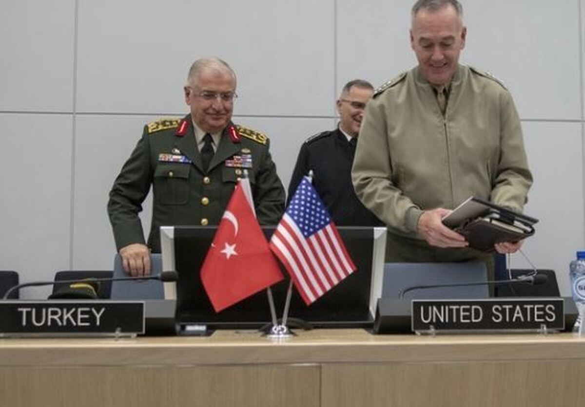 ترکیه: روسیه از سوریه نمی‌رود؛ از دولت جدید حمایت می‌کنیم