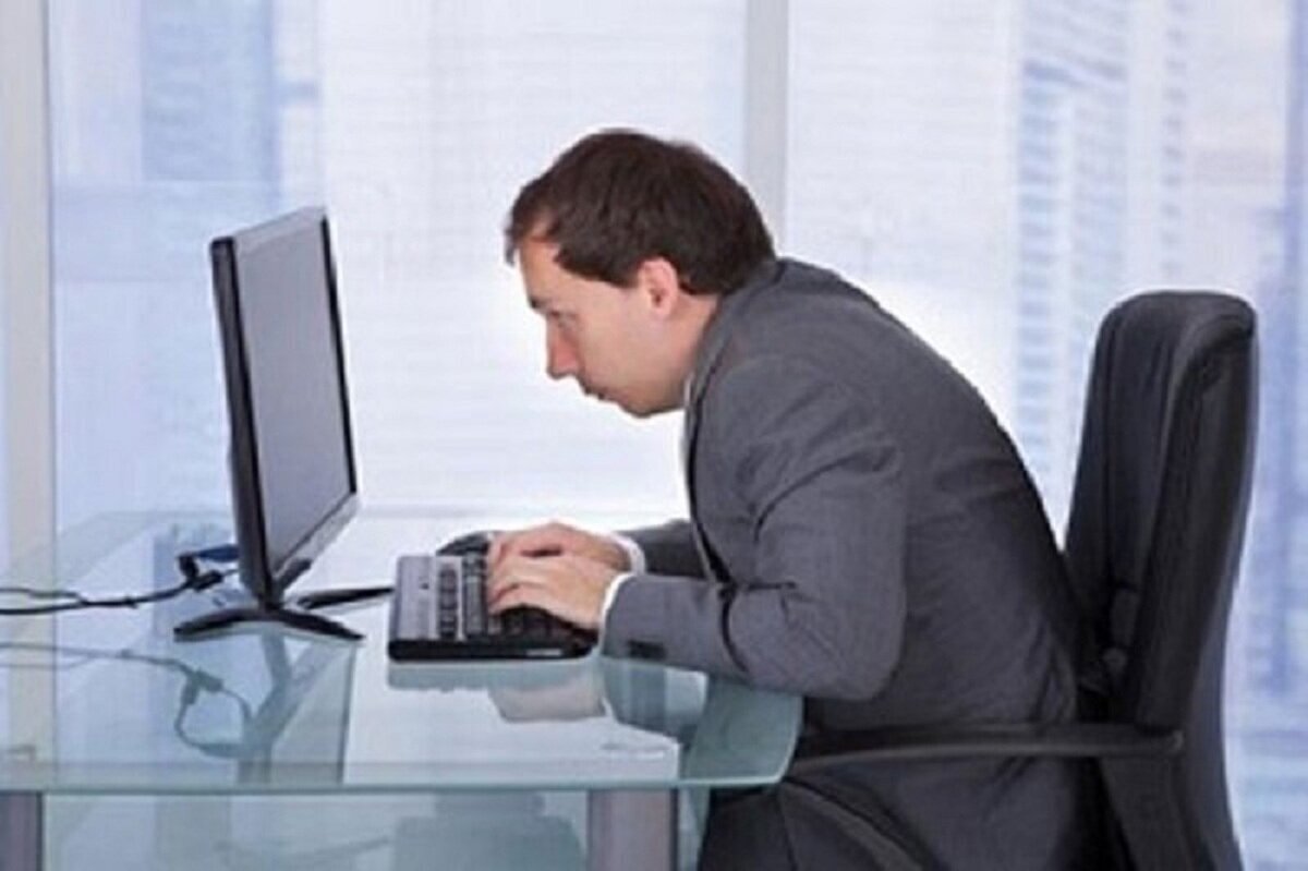 چرا نشستن طولانی مدت برای انسان خوب نیست؟