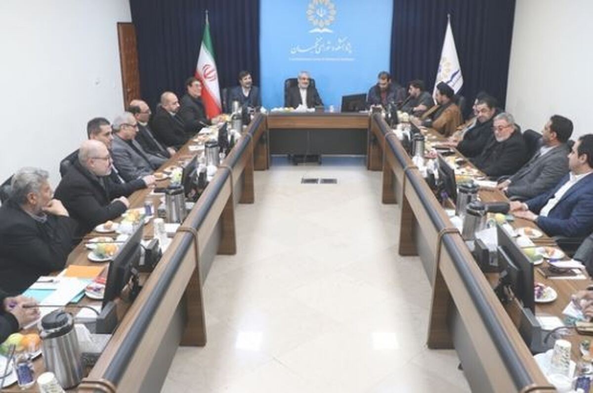 نشست جمعی از اعضای مکتب سیاسی مجلس اعلای عراق با کدخدایی و طحان‌نظیف