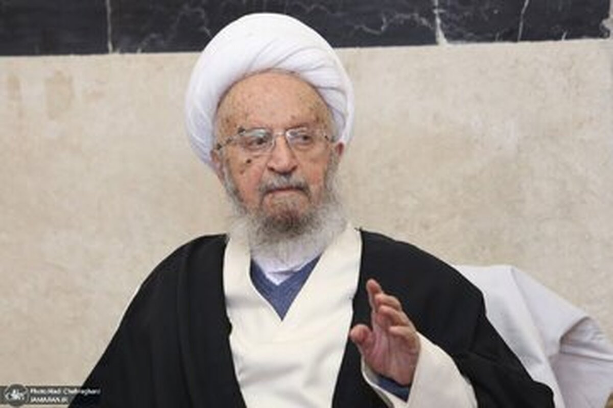 حجاب تبدیل به مسئله سیاسی شده وباید حساب شده عمل کرد