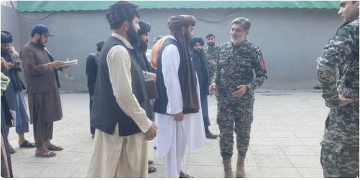 گفت‌وگوی مقامات افغانستان و پاکستان در مرز تورخم