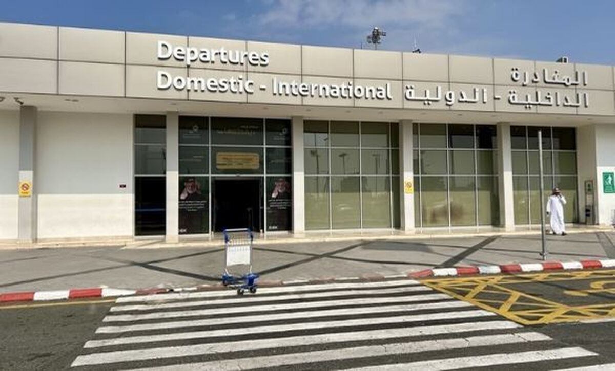 نخستین پرواز زائران ایرانی در طائف به زمین نشست
