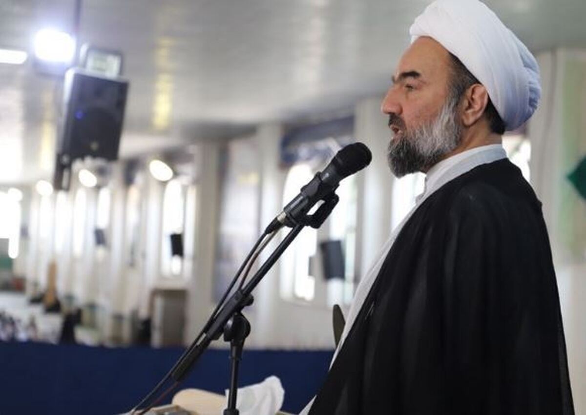 امام جمعه زاهدان: باید فرزندآوری زیاد شود