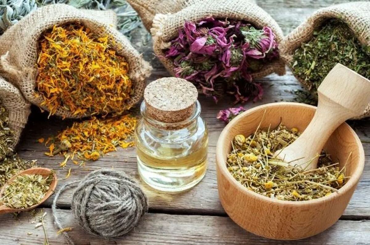 خون ریزی‌های شدید دوران پریودی را با این گیاهان دارویی کنترل کنید