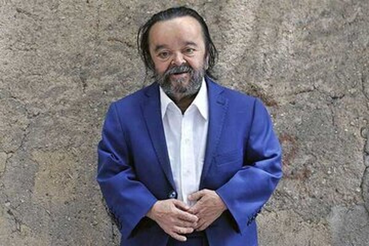 بستری شدن بازیگر پیشکسوت سینما در بیمارستان