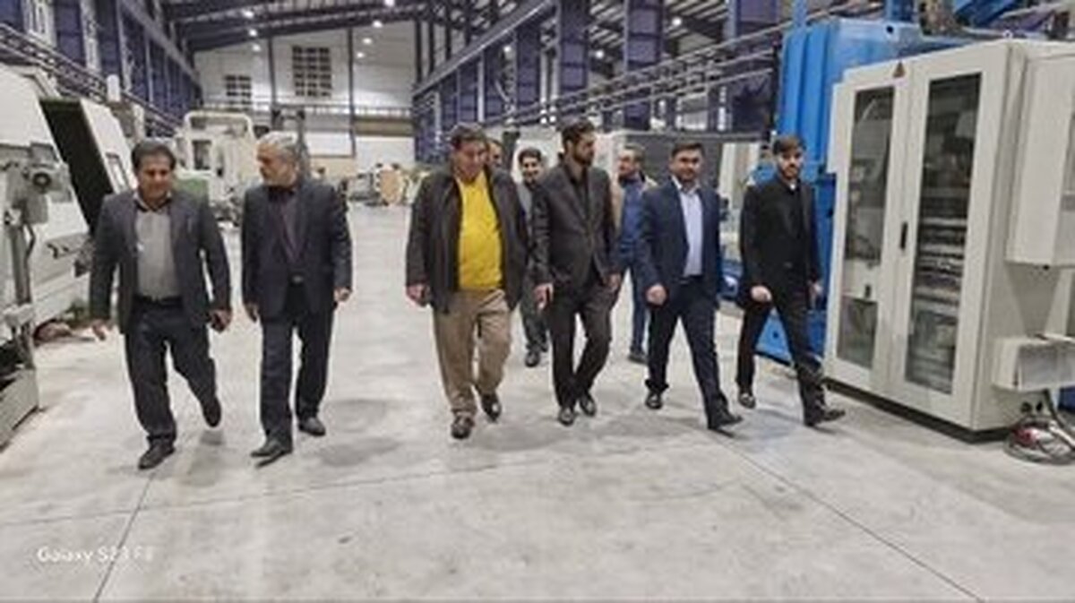 واحد‌های تولیدی در شهرستان تاکستان ۲۰۰ زندانی را مشغول به کار کردند