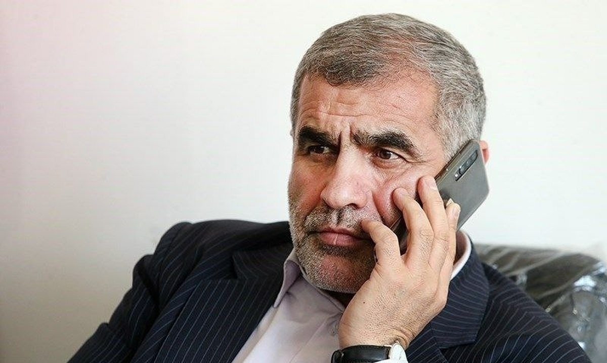علی نیکزاد پیگیر اوضاع و احوال جسمانی استاندار مرکزی شد