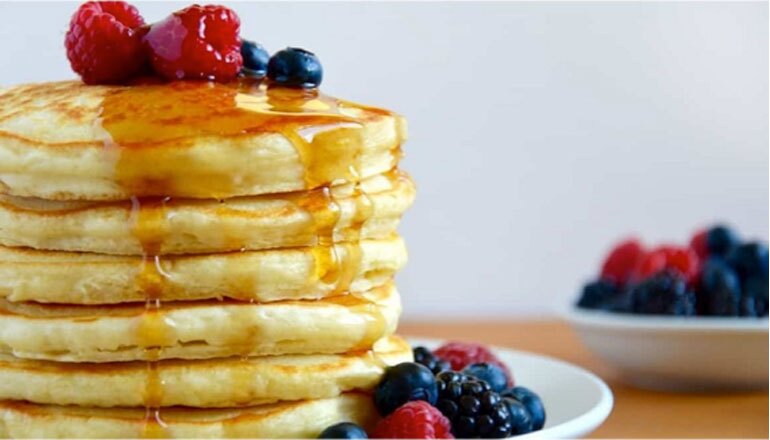 برای عصرانه و دورهمی‌های دوستانه این کیک‌های متنوع و جذاب را درست کنید + رسپی