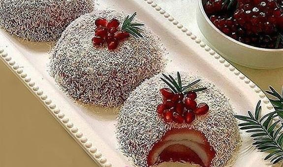 عروس خانم‌ها با درست کردن این دسر تاتلی زبرا اناری حسابی در شب یلدا دلبری کنید