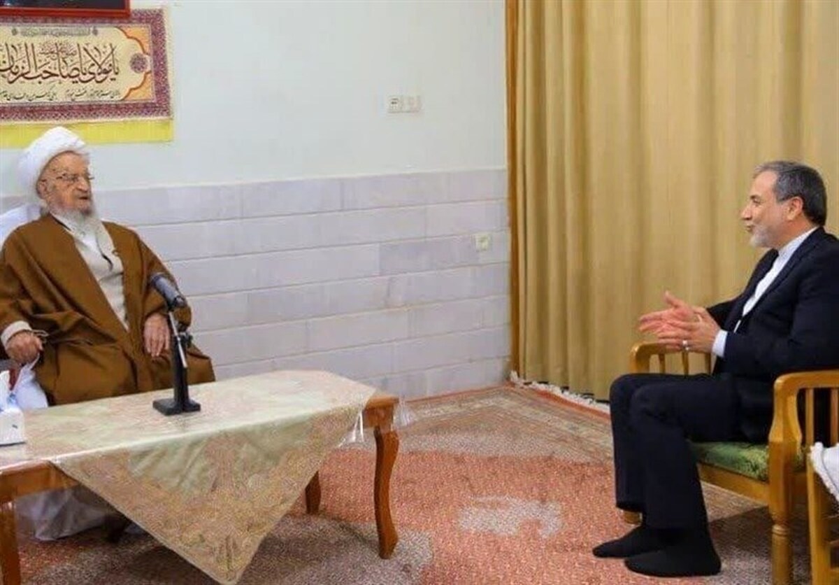مکارم‌شیرازی: در مذاکرات با غربی‌ها خوش‌بین نباشید‌
